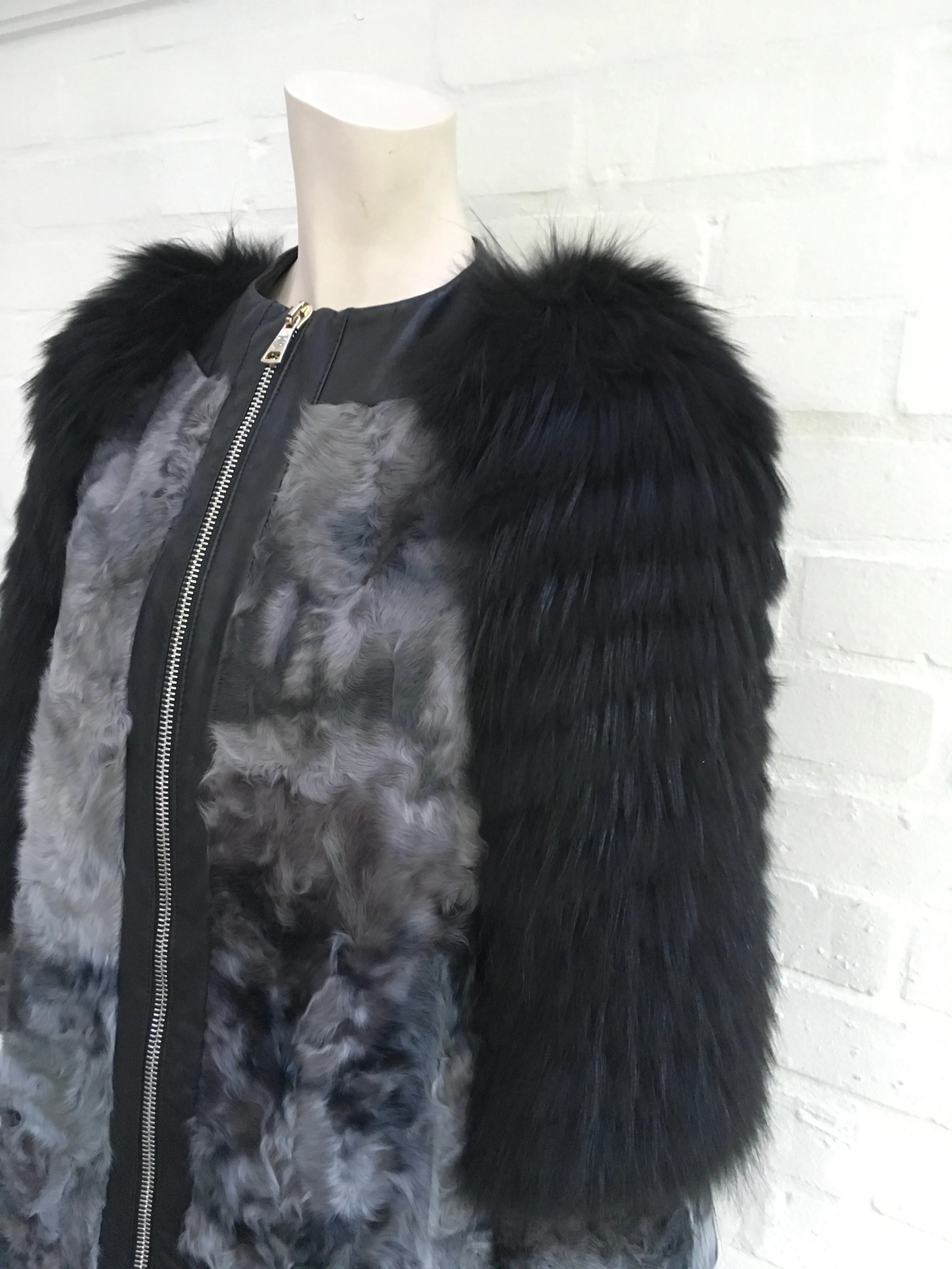 GIULIANA TESO Persian Lamb Raccoon Sleeves Fur Coat Ladies