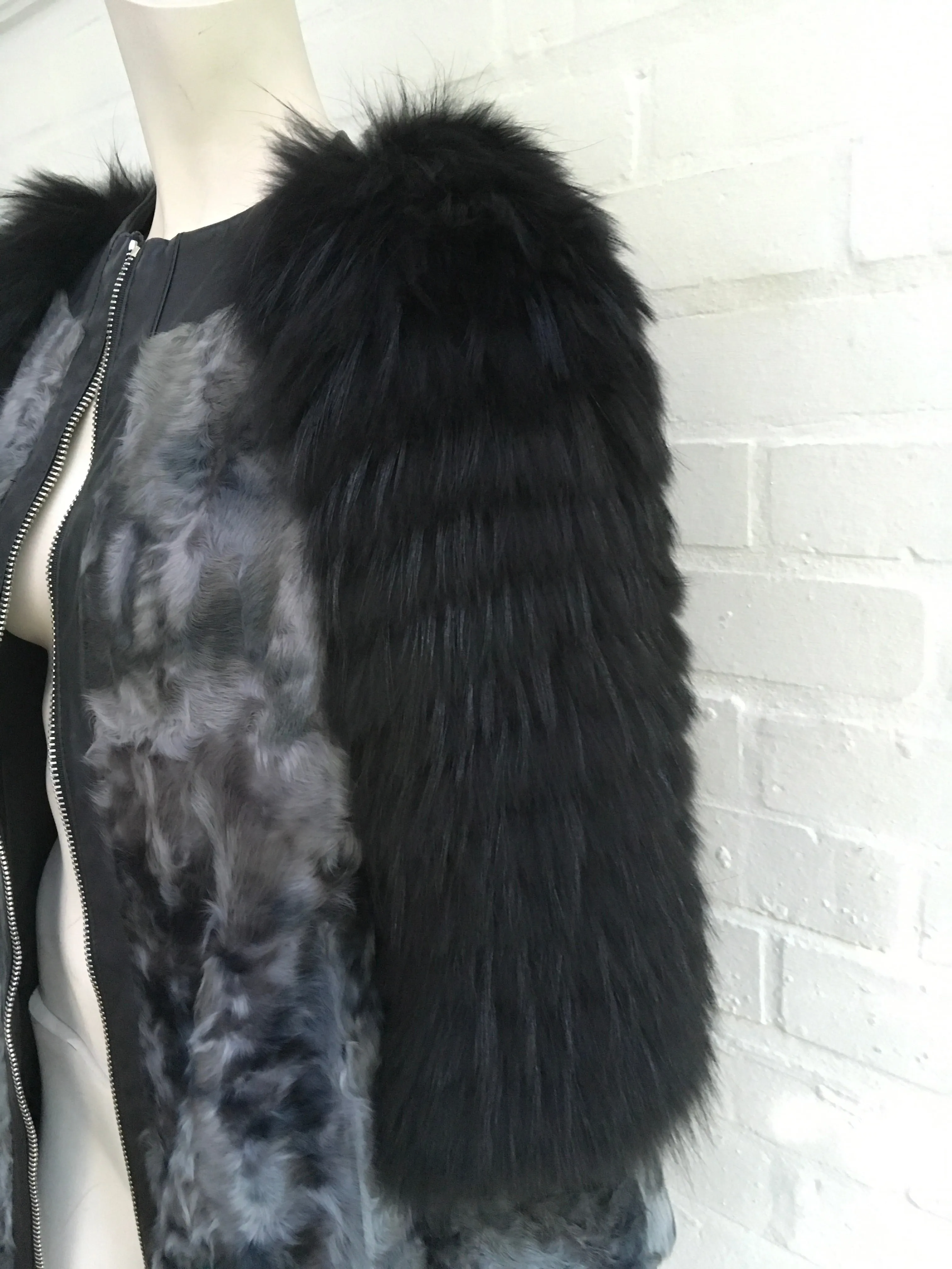 GIULIANA TESO Persian Lamb Raccoon Sleeves Fur Coat Ladies