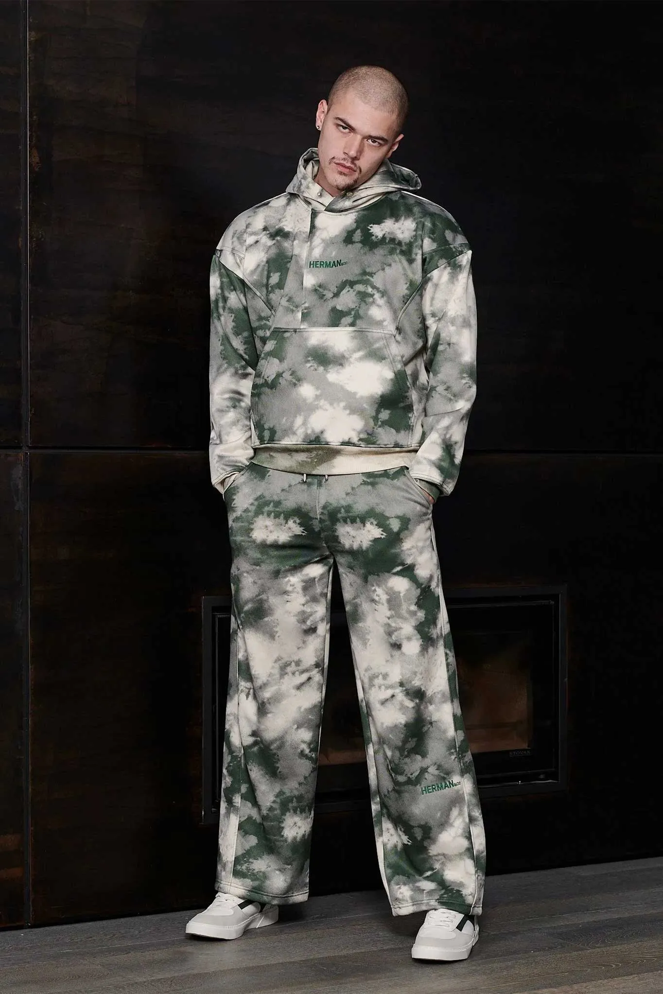 WIDE LEG JOGGERS - TIE DYE