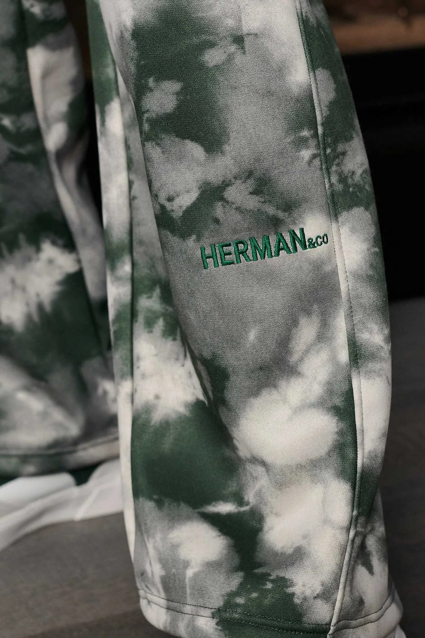 WIDE LEG JOGGERS - TIE DYE