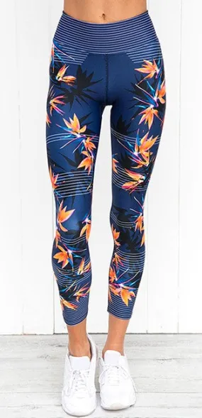 Women's Summer Fitness Leggings With Maple Leaves Print